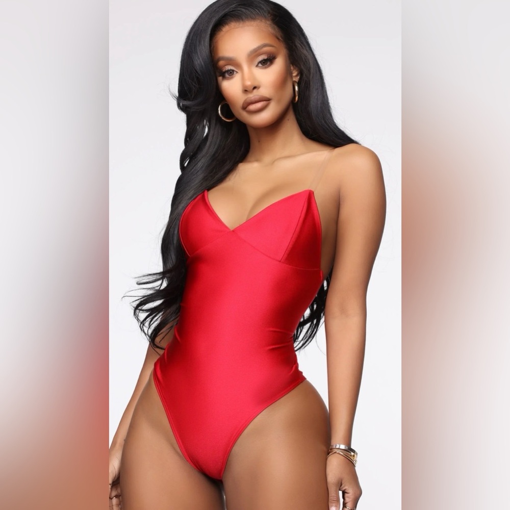 Fashion Nova Red Scoop Bodysuit